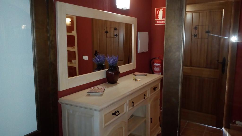 Apartamentos Rurales Casas De Los Maestros Talarrubias Eksteriør bilde
