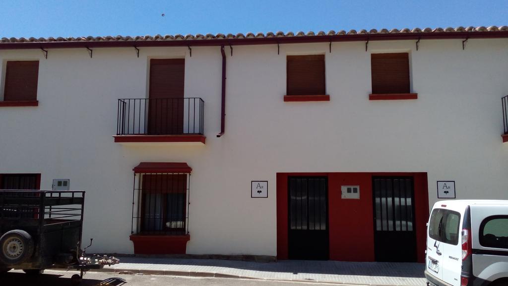 Apartamentos Rurales Casas De Los Maestros Talarrubias Eksteriør bilde