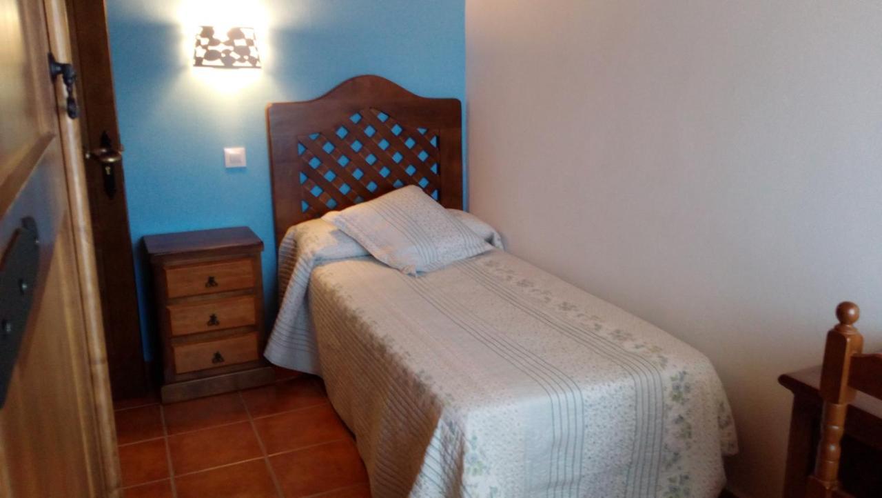 Apartamentos Rurales Casas De Los Maestros Talarrubias Eksteriør bilde